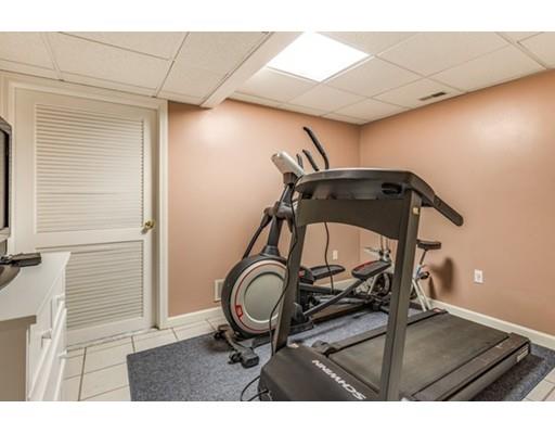 7 Redcoat Road Bedford, MA 01730 - Photo 34 of 42 Gallery Image 34