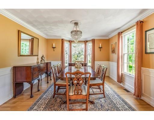 7 Redcoat Road Bedford, MA 01730 - Photo 8 of 42 Gallery Image 8