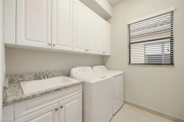 $749,000 | 13418 Silktail Drive, Naples, FL 34109