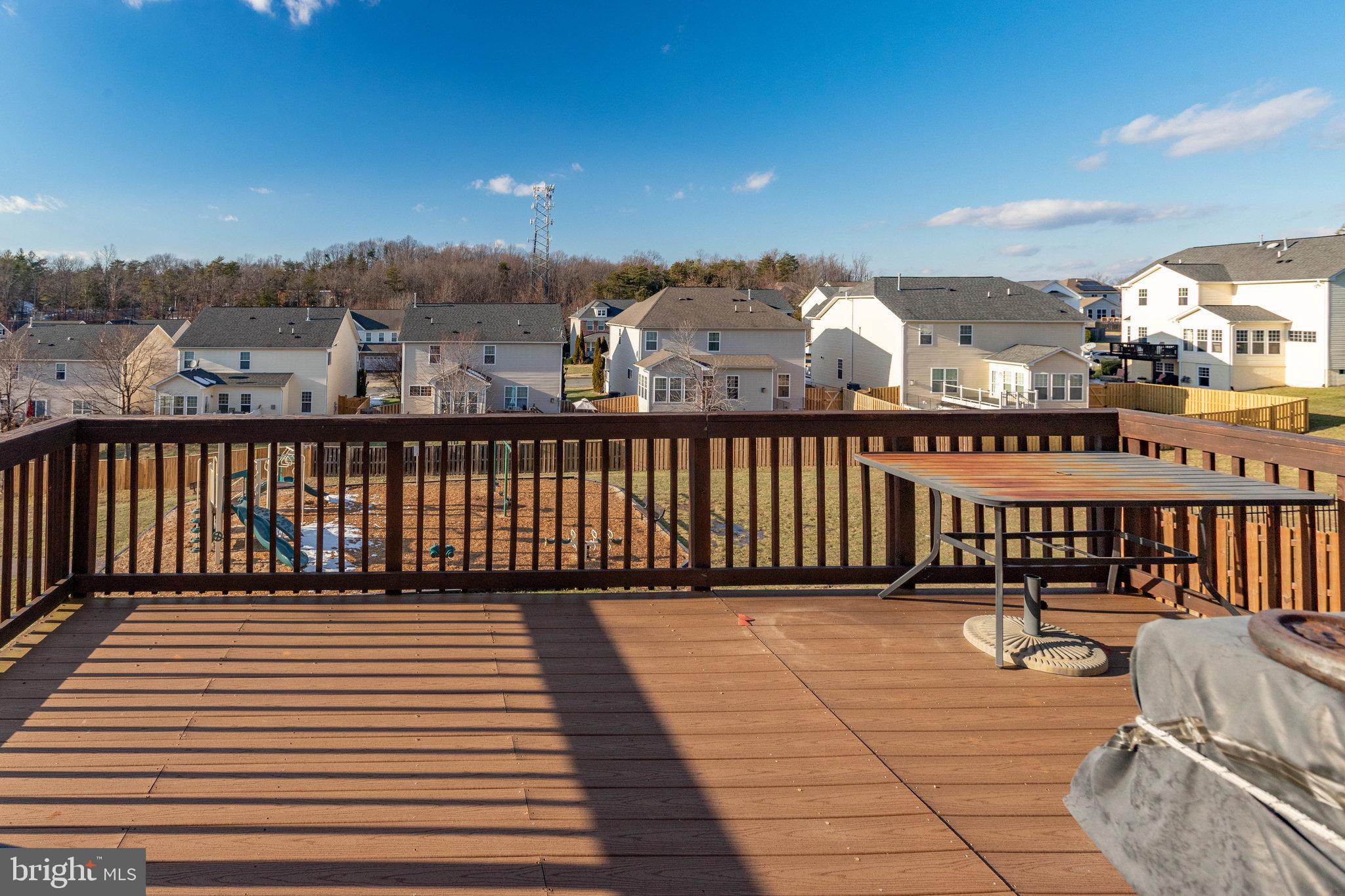 4156 Agency Loop Triangle, VA 22172 - Photo 16 of 39 Deck