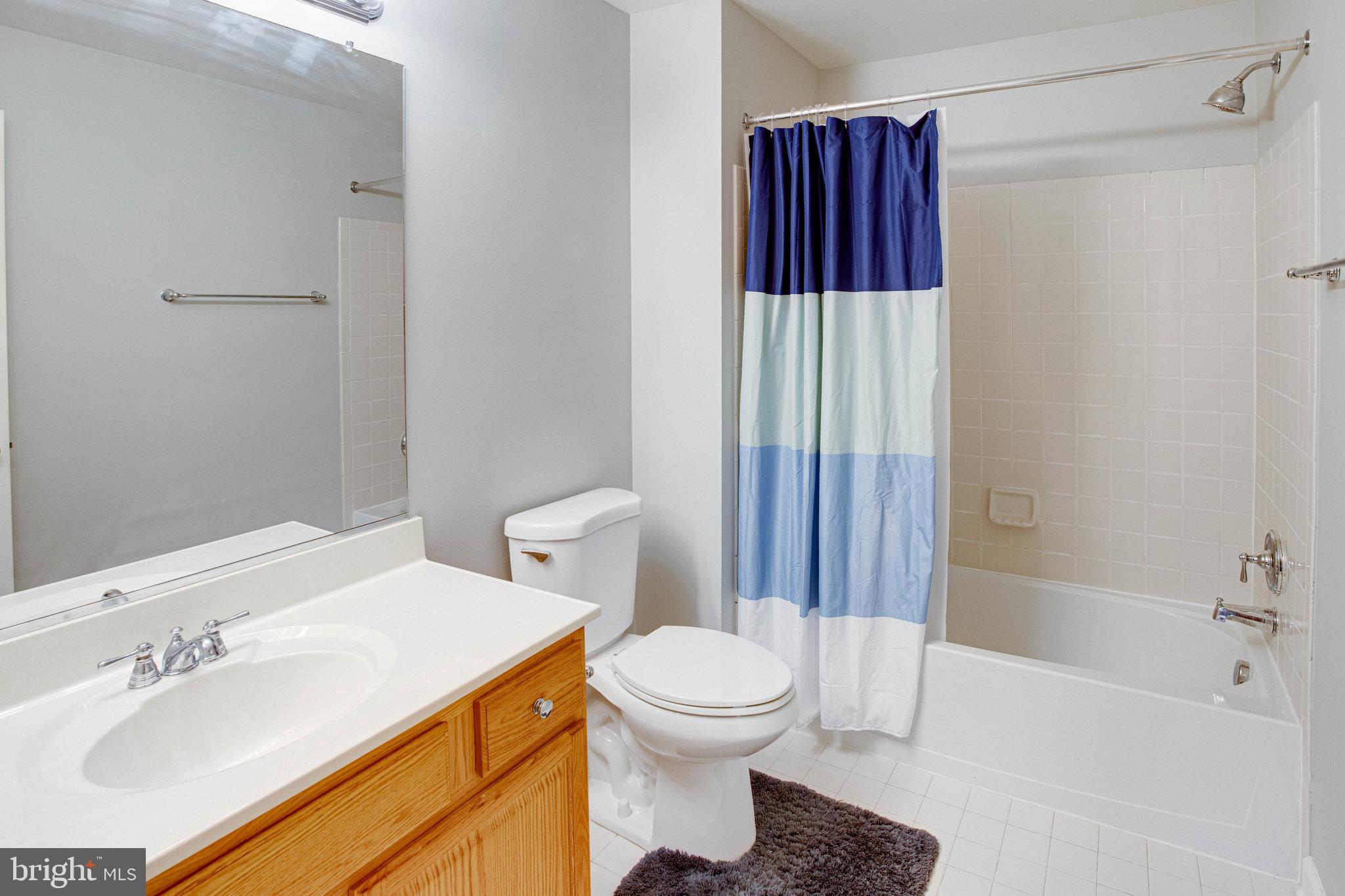 4156 Agency Loop Triangle, VA 22172 - Photo 36 of 39 Basement Bath