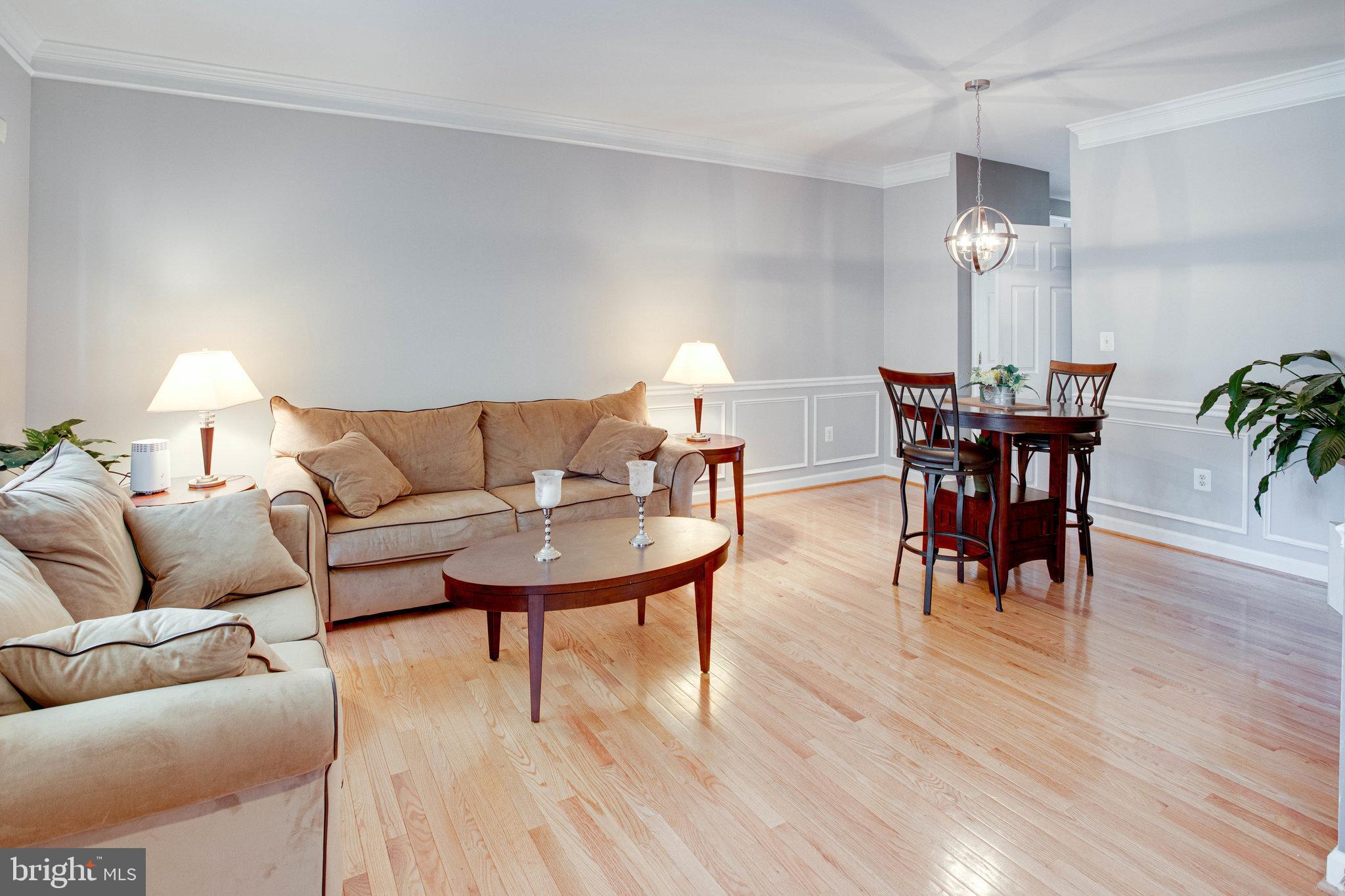 4156 Agency Loop Triangle, VA 22172 - Photo 5 of 39 Living Room (Main Level)