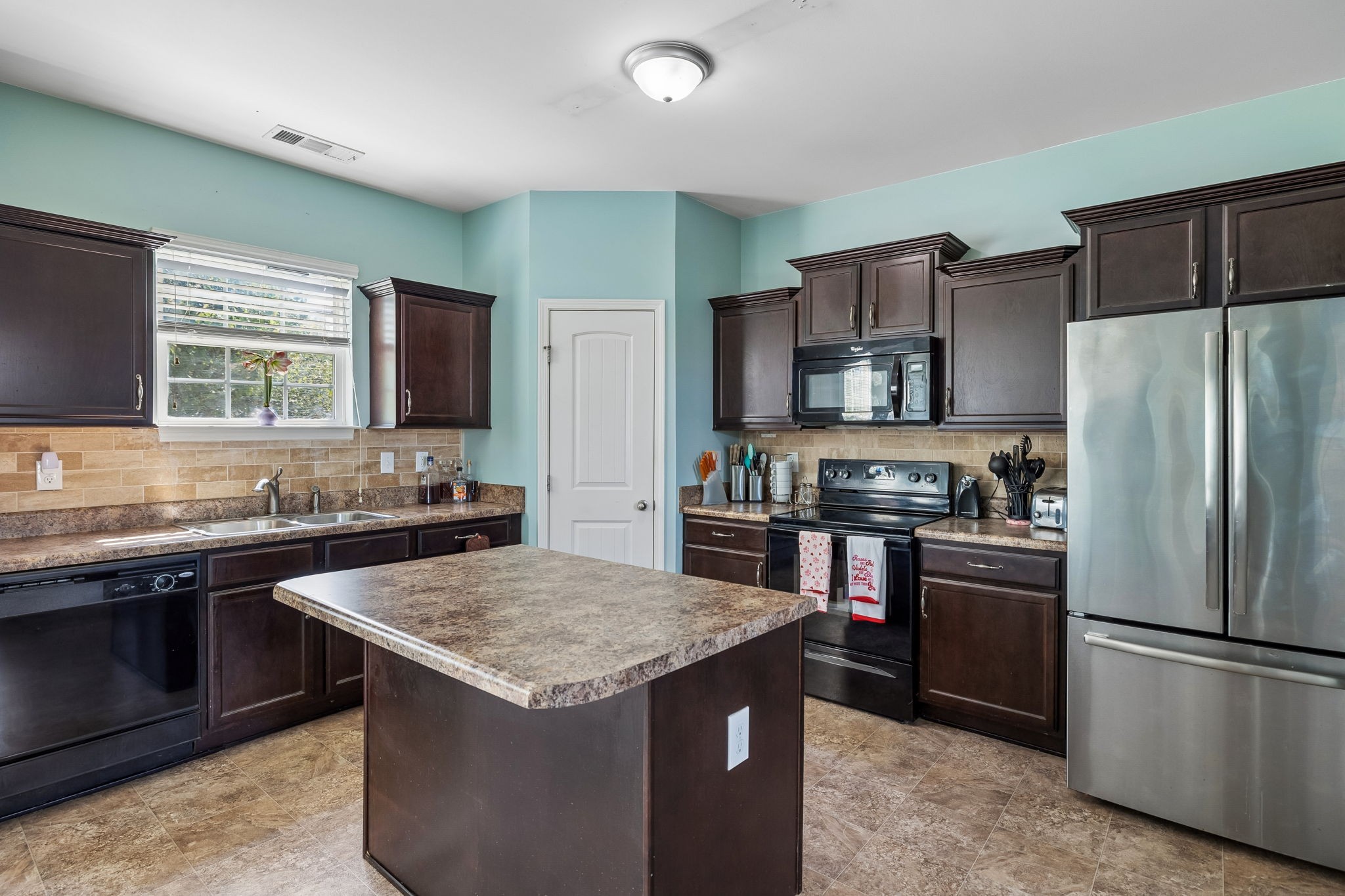 412 Nathan Street Lebanon, TN 37087 - Photo 8 of 37