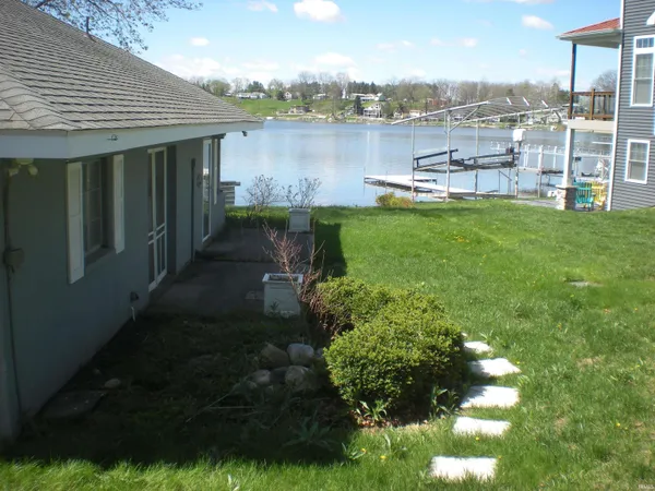$1,850 | 35 Lane 280 East, Hamilton, IN 46742