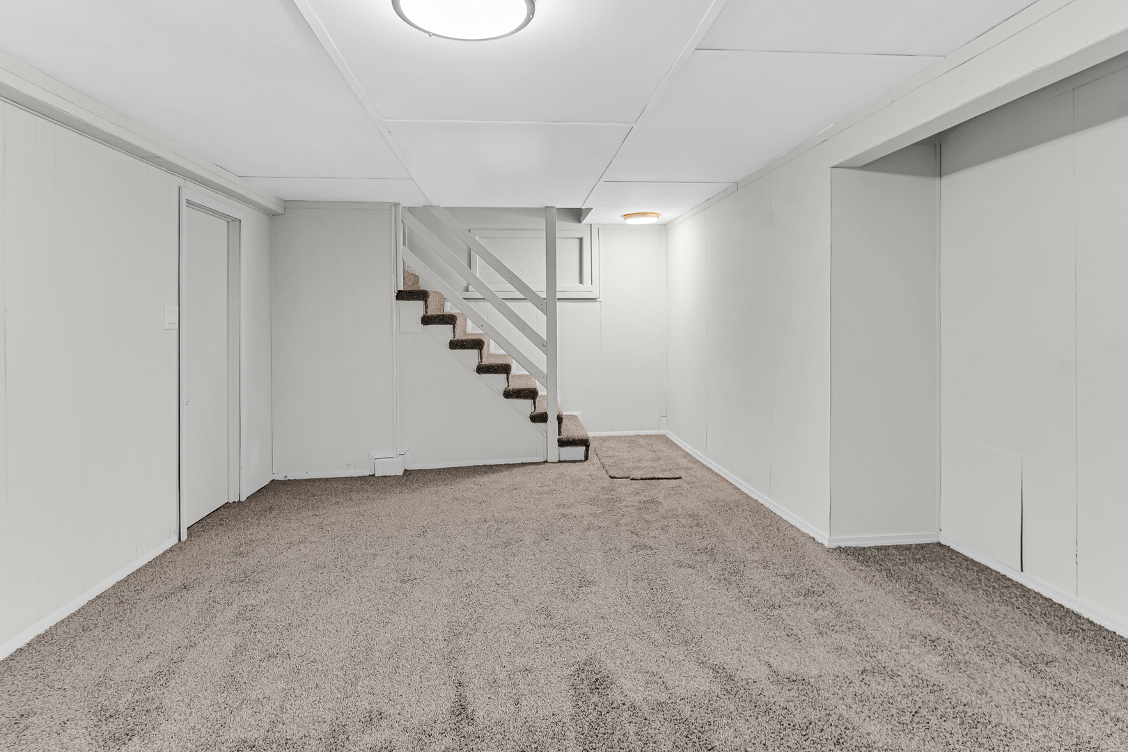 10558 South Prairie Avenue Chicago, IL 60628 - Photo 15 of 16 wooden floor in an empty room