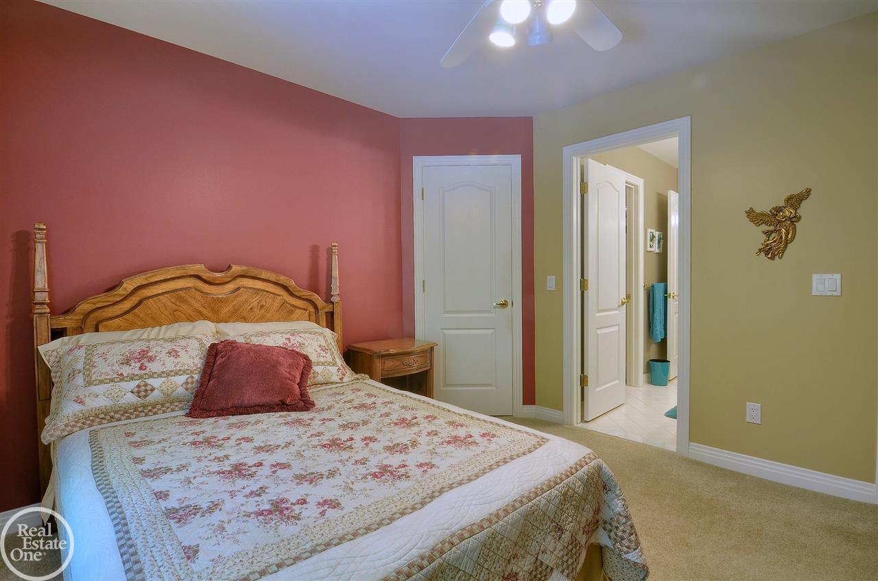 4600 Lake George Road Leonard, MI 48367 - Photo 36 of 51 50007102-35.JPG