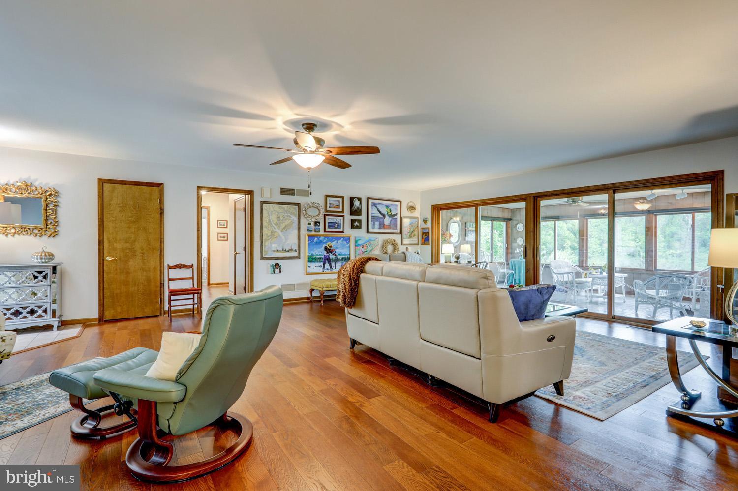 411 Grant Road Adamstown, PA 17569 - Photo 7 of 42 Gallery Image 7