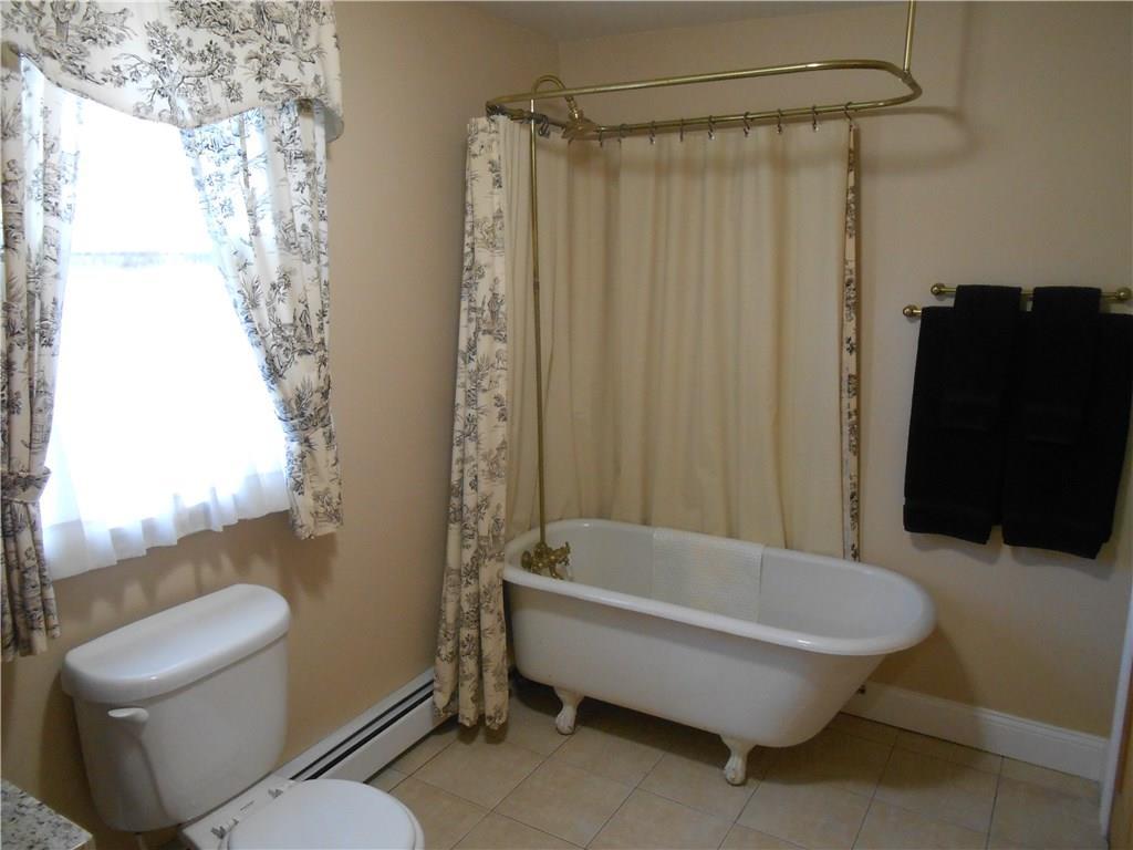 322 Boom Road Saco, ME 04072 - Photo 17 of 31 1st Floor Common Full-Bathroom.