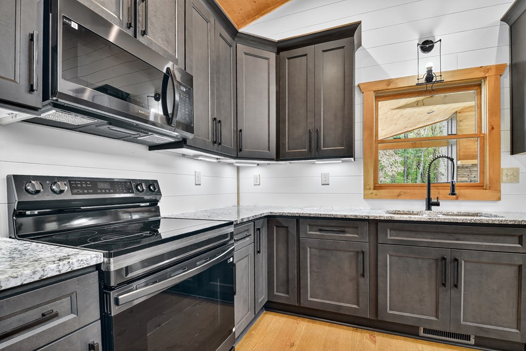 288 Windy Valley Trail Blue Ridge, GA 30513 - Photo 15 of 49 Gallery Image 15