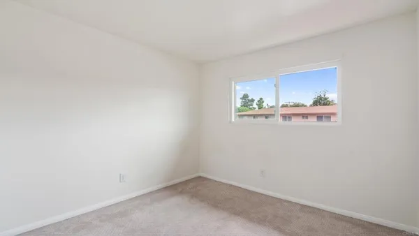 $300,000 | 9379 Winter Gdns Boulevard, Unit 10, Lakeside, CA 92040