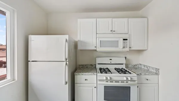 $300,000 | 9379 Winter Gdns Boulevard, Unit 10, Lakeside, CA 92040