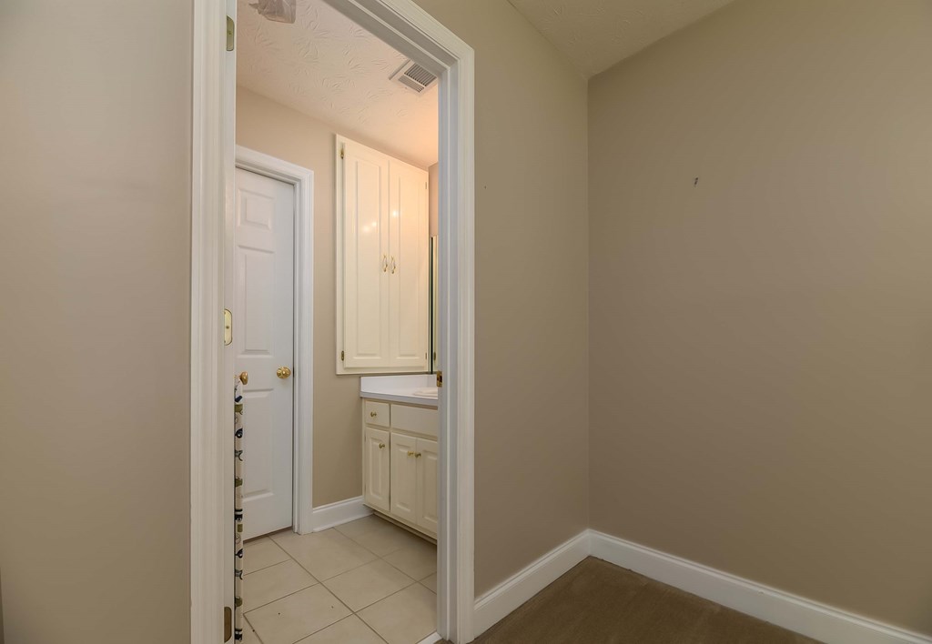 317 Ridgeway Drive Cataula, GA 31804 - Photo 11 of 29 Gallery Image 11