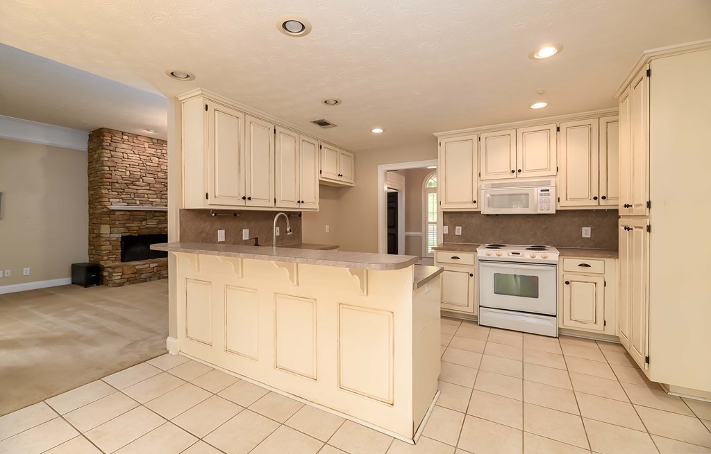 317 Ridgeway Drive Cataula, GA 31804 - Photo 20 of 29 Gallery Image 20