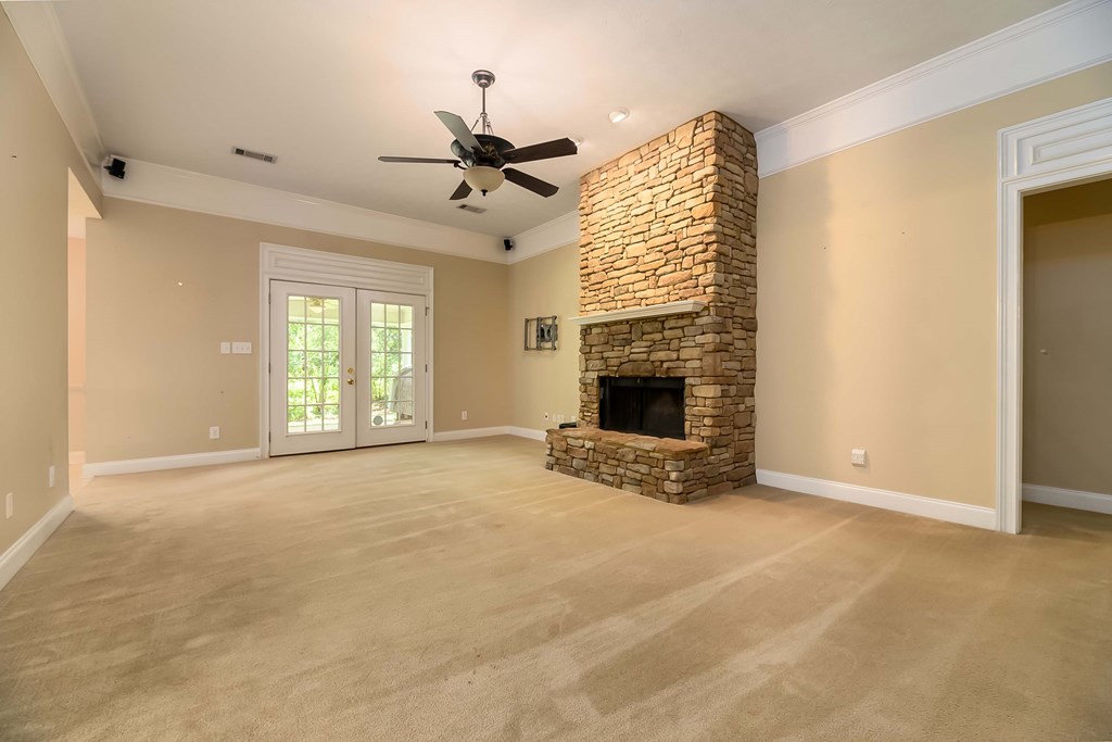317 Ridgeway Drive Cataula, GA 31804 - Photo 9 of 29 Gallery Image 9