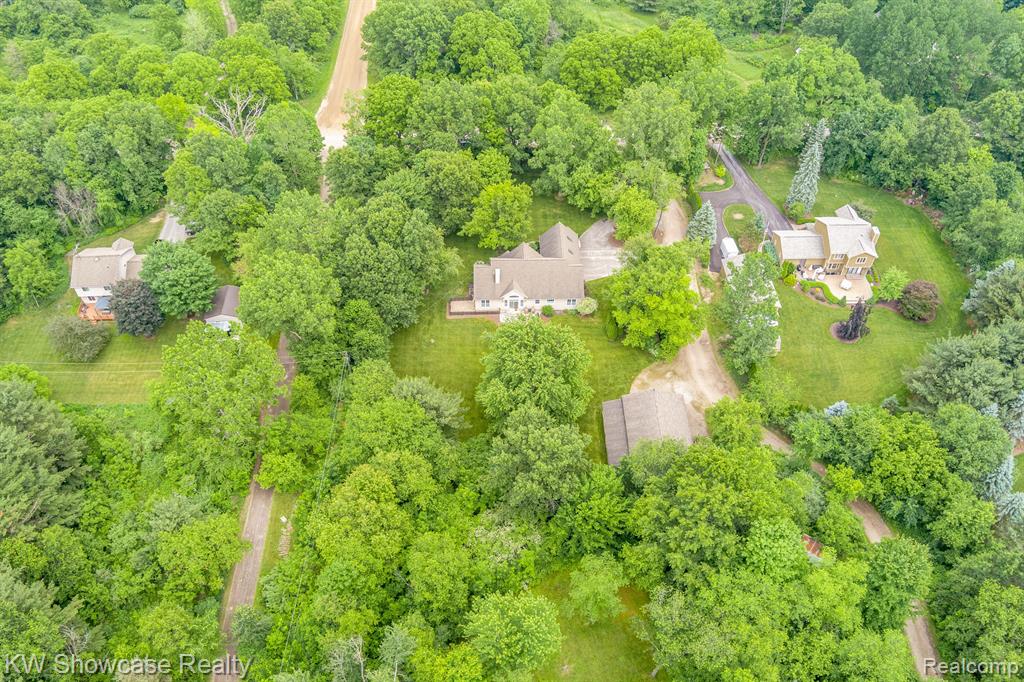 671 North Hughes Road Howell, MI 48843 - Photo 57 of 60