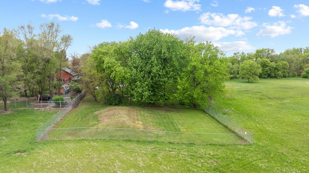 2110 Highway 75 Canby, MN 56220 - Photo 7 of 38