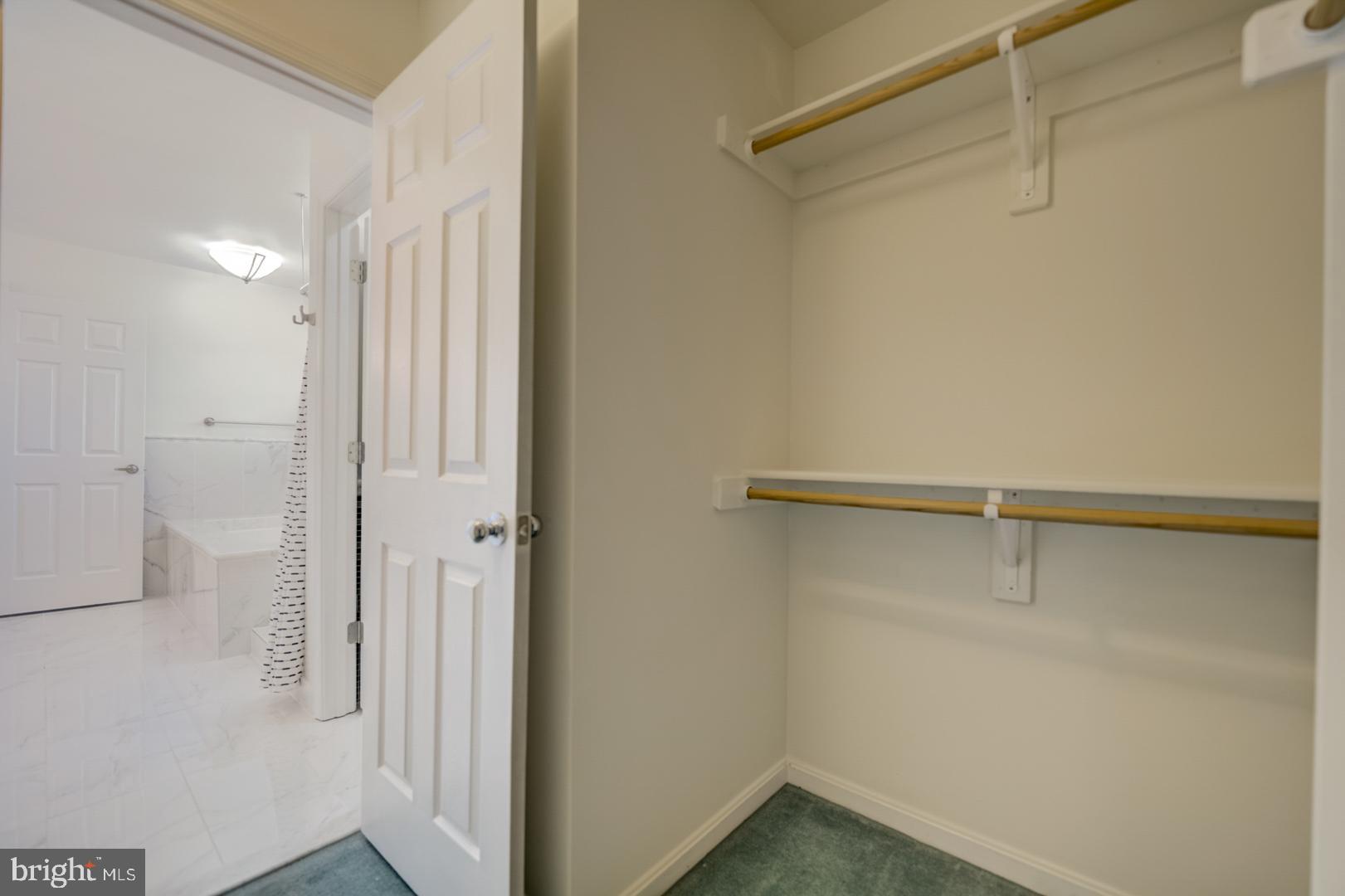 6093 Deer Ridge Trail Springfield, VA 22150 - Photo 20 of 35