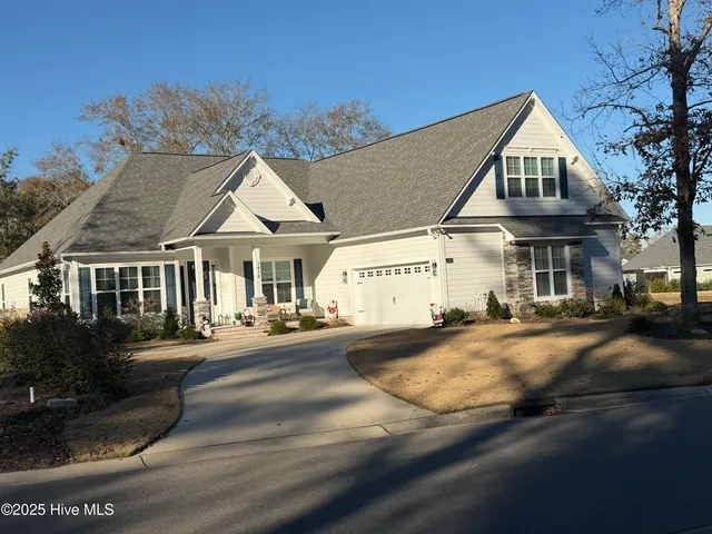 $975,000 | 3478 Belle Meade Way Northeast, Leland, NC 28451