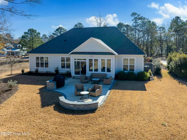 $975,000 | 3478 Belle Meade Way Northeast, Leland, NC 28451