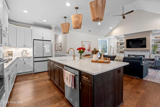 $975,000 | 3478 Belle Meade Way Northeast, Leland, NC 28451