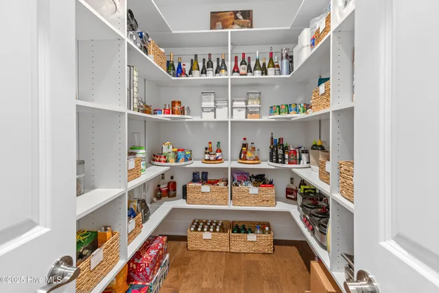 $975,000 | 3478 Belle Meade Way Northeast, Leland, NC 28451