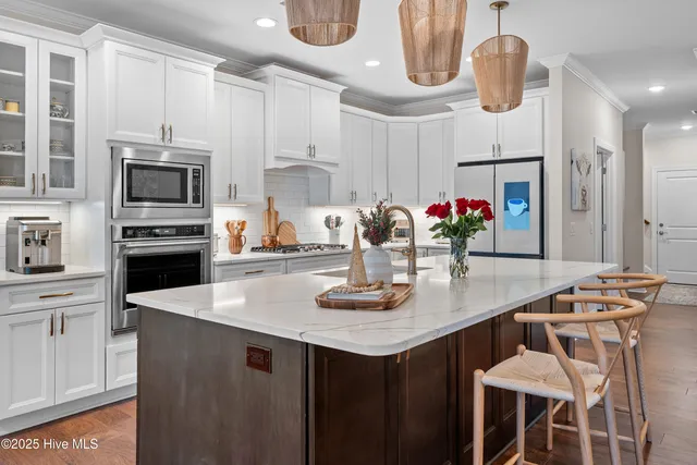 $975,000 | 3478 Belle Meade Way Northeast, Leland, NC 28451