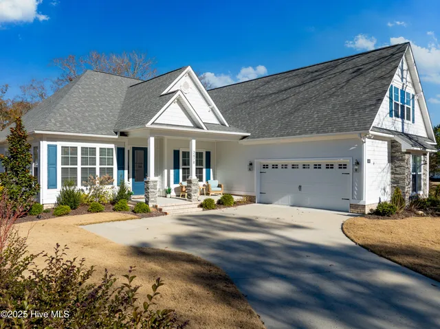 $975,000 | 3478 Belle Meade Way Northeast, Leland, NC 28451