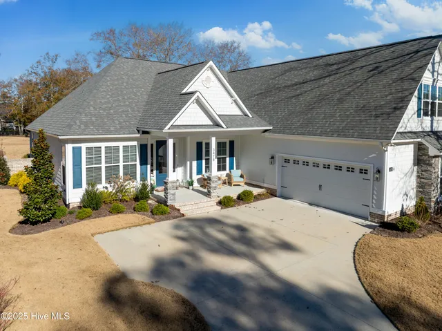 $975,000 | 3478 Belle Meade Way Northeast, Leland, NC 28451