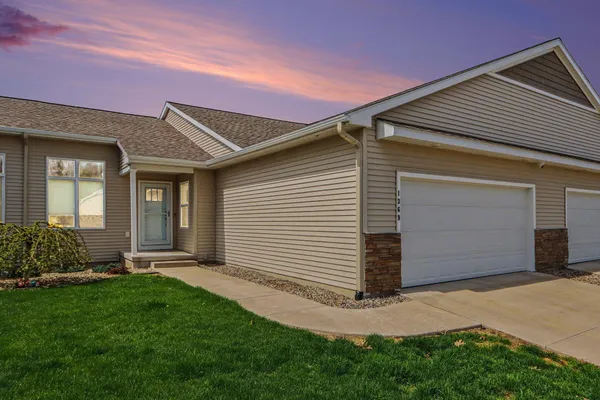 $310,000 | 1369 South Village Circle, Kalamazoo, MI 49009