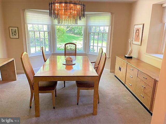 dining room/bow window