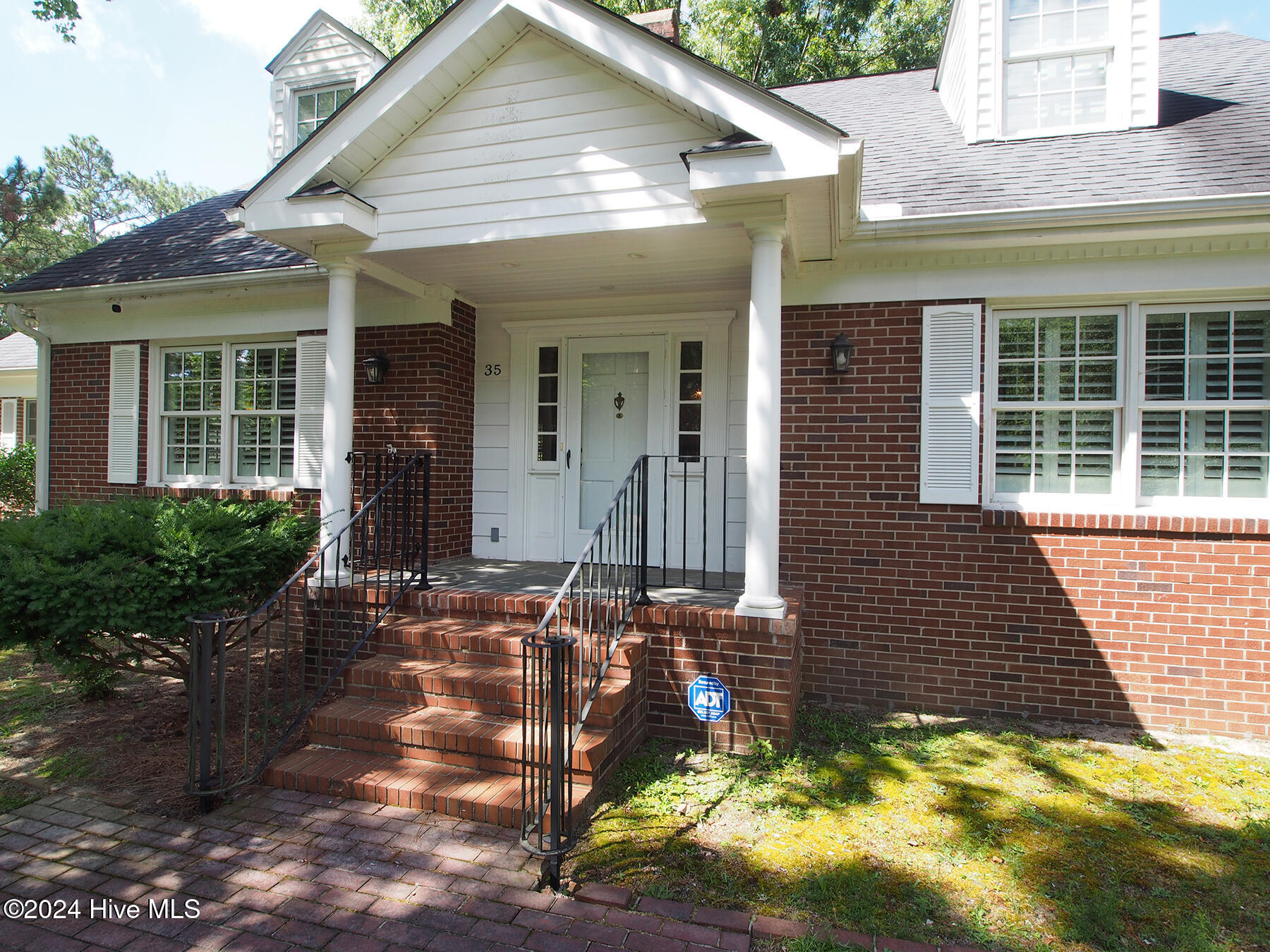 35 Short Road Pinehurst, NC 28374 - Photo 3 of 61 entry1