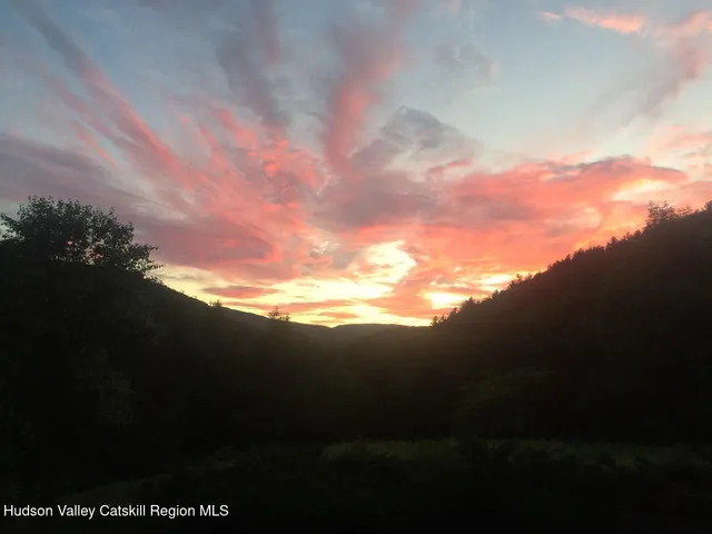 $525,000 | 19 Pond View Road, Ashland, NY 12468