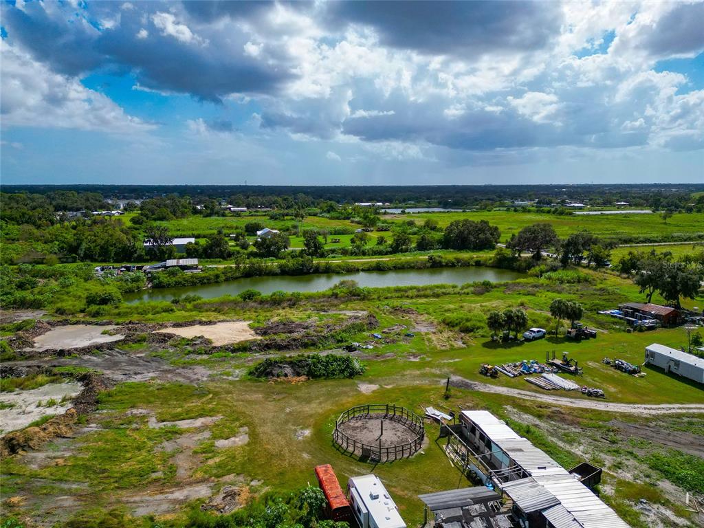 301 E Road Sarasota, FL 34240 - Photo 20 of 32 a view of a city