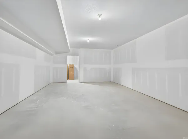 $599,900 | 8693 Leonis Run, Leo, IN 46765