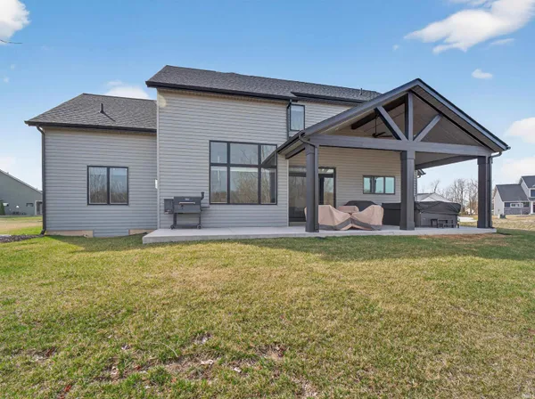 $599,900 | 8693 Leonis Run, Leo, IN 46765