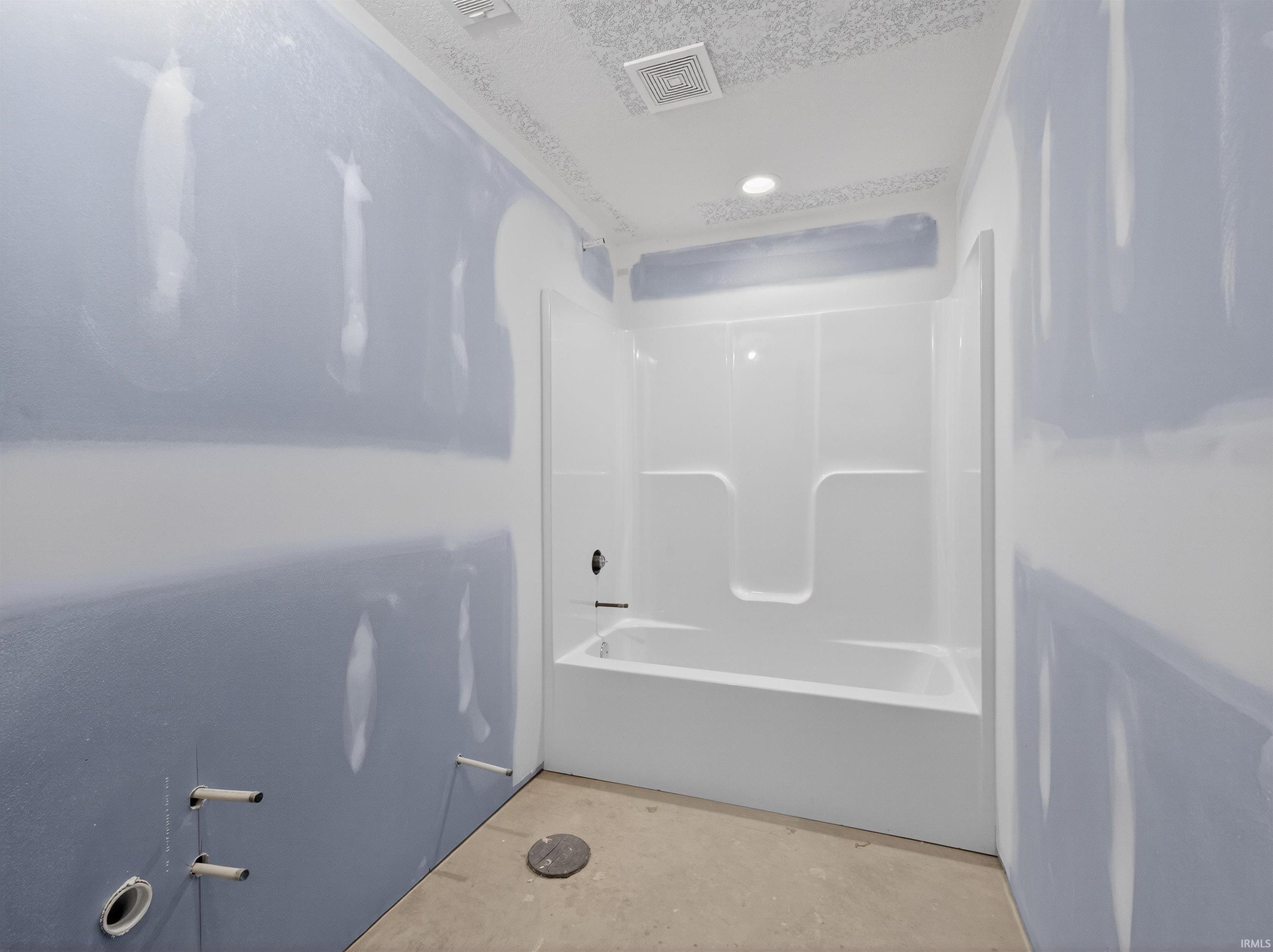 8693 Leonis Run Leo, IN 46765 - Photo 33 of 33 Gallery Image 33