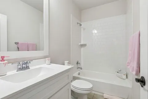 $749,999 | 601 North Pecan Parkway, Northlake, TX 76247