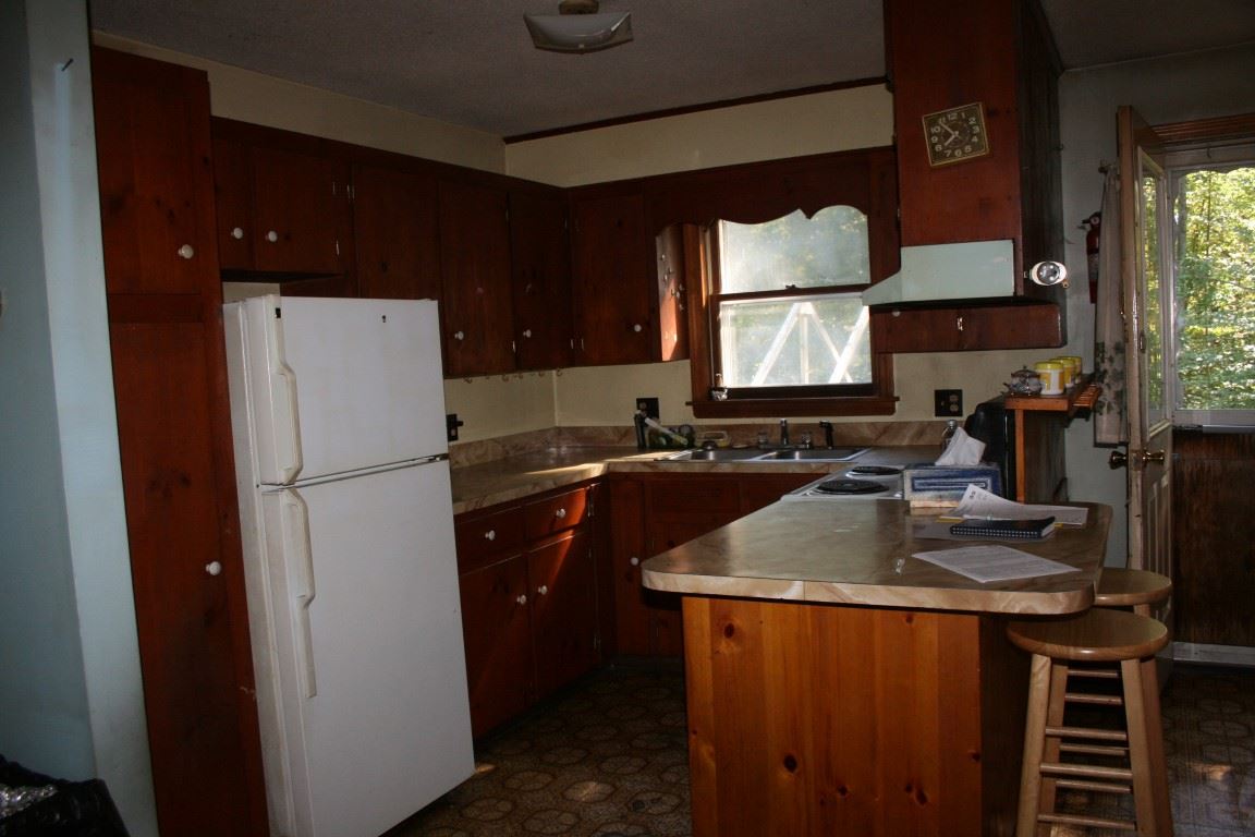 1083 South Hemlock Road Charlestown, NH 03603 - Photo 16 of 29 Gallery Image 16