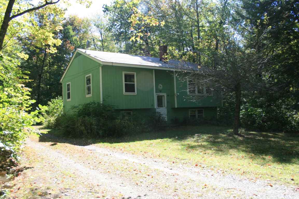 1083 South Hemlock Road Charlestown, NH 03603 - Photo 3 of 29 Gallery Image 3
