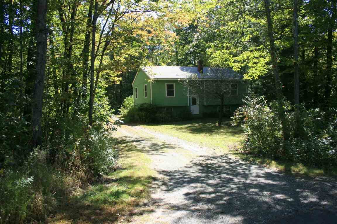1083 South Hemlock Road Charlestown, NH 03603 - Photo 7 of 29 Gallery Image 7
