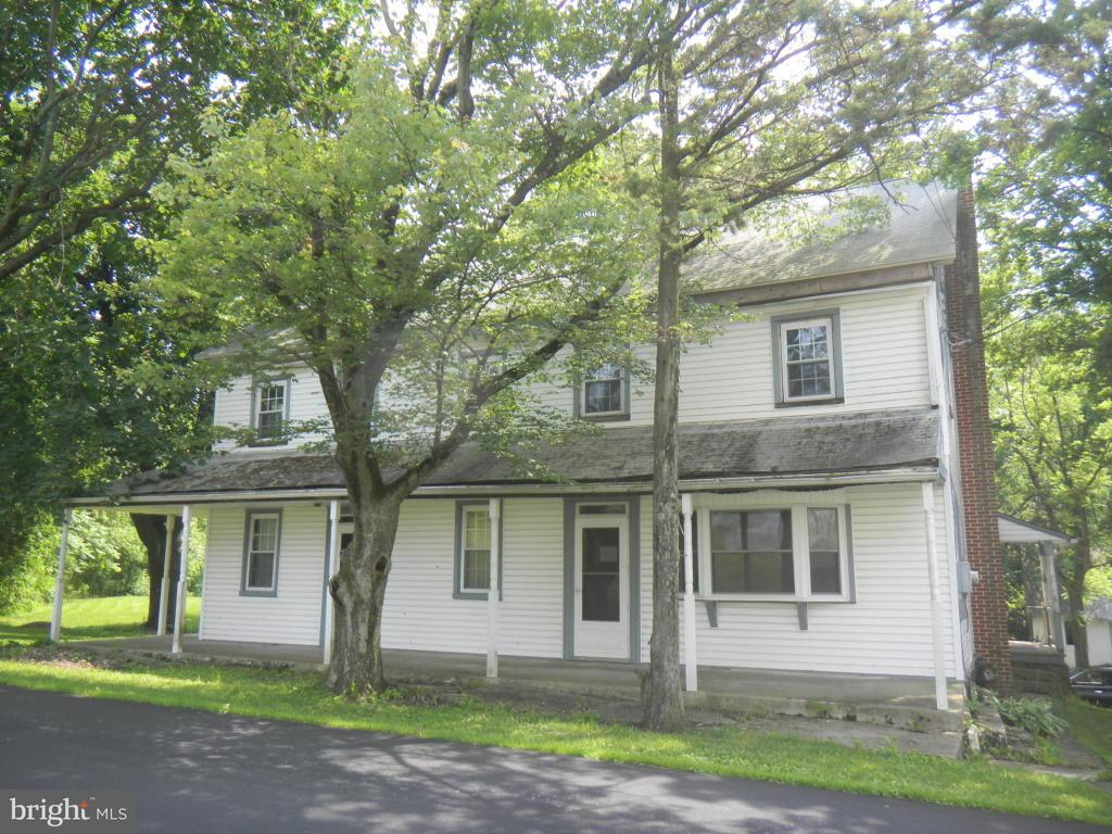 1947 Newport Road Manheim, PA 17545 - Photo 1 of 20