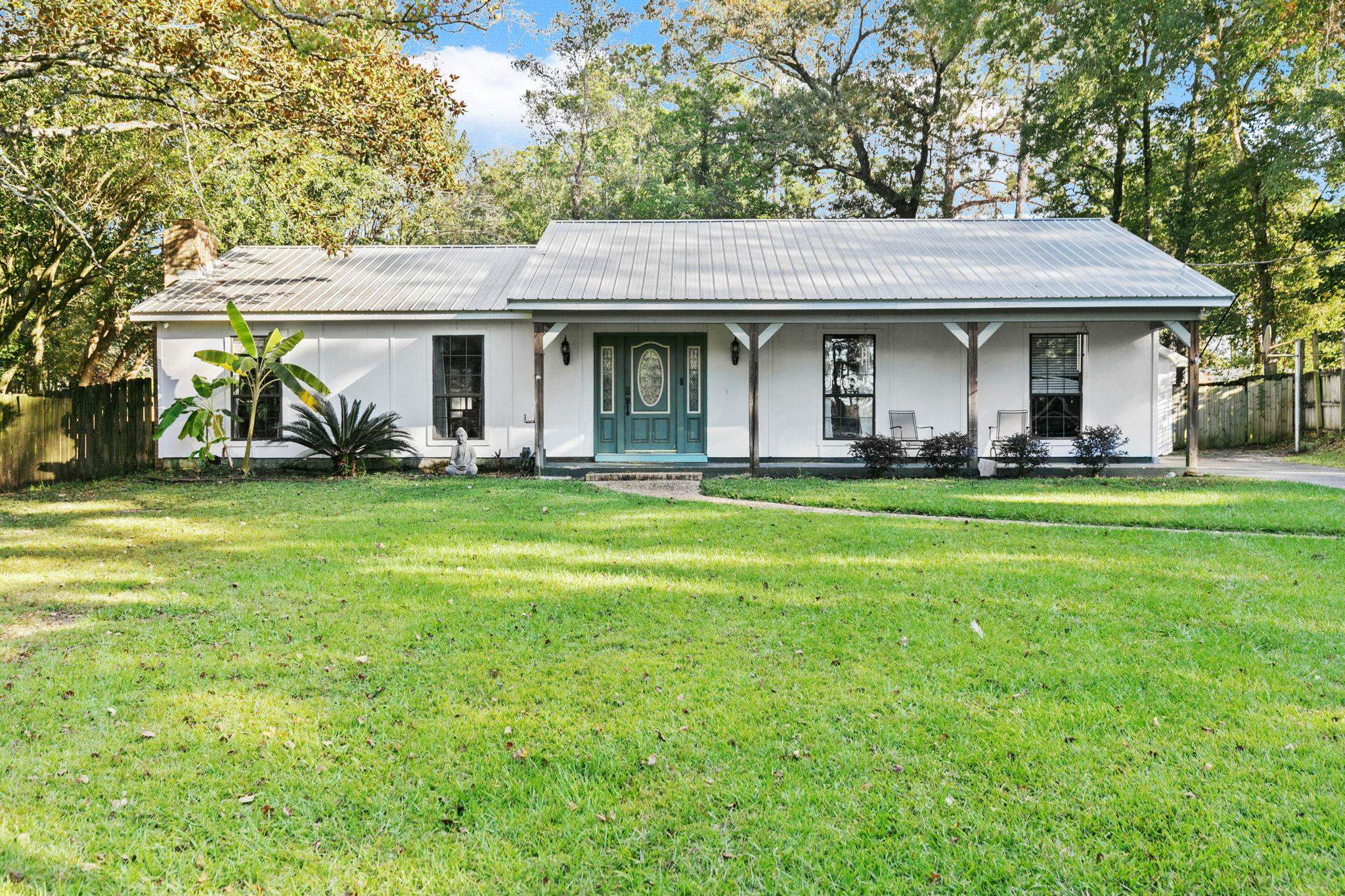 107 Rainer Circle Daphne, AL 36526 - Photo 2 of 31 Front Of Structure