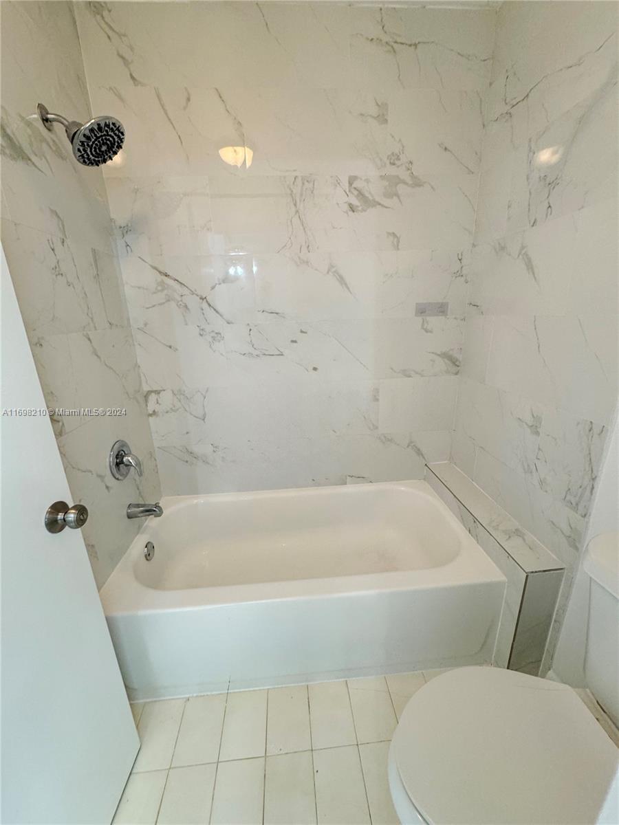 12068 Southwest 210th Street Miami, FL 33177 - Photo 12 of 22