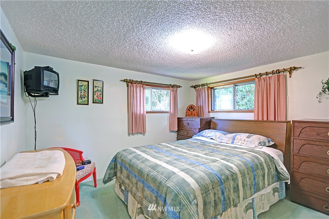 522 Maple Grove Road Camano Island, WA 98282 - Photo 13 of 20 Gallery Image 13