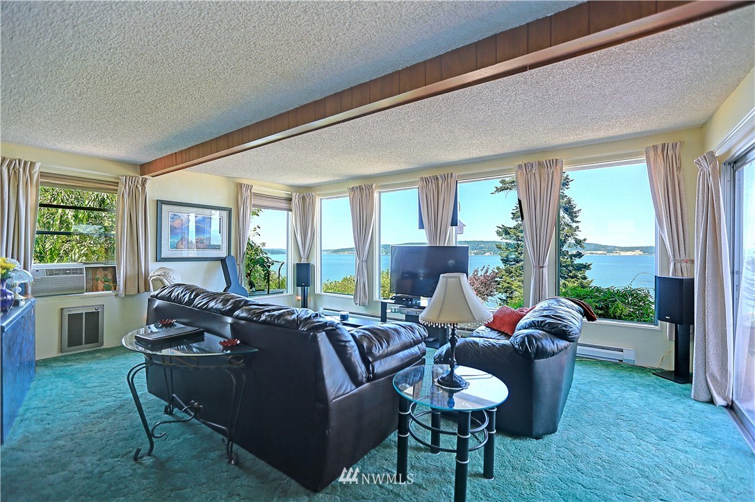 522 Maple Grove Road Camano Island, WA 98282 - Photo 6 of 20 Gallery Image 6
