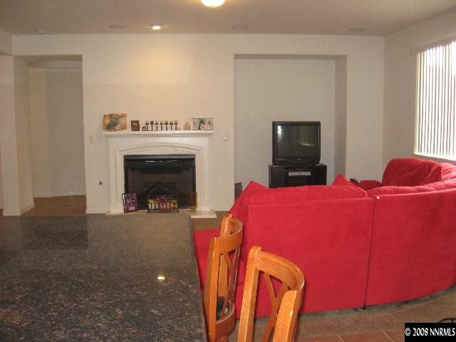 7940 Opal Station Drive Reno, NV 89506 - Photo 5 of 9 Photo 5