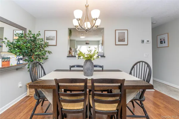 $3,000 | 3 Evergreen Way, Pawling, NY 12564