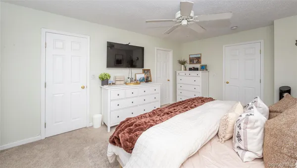 $3,000 | 3 Evergreen Way, Pawling, NY 12564