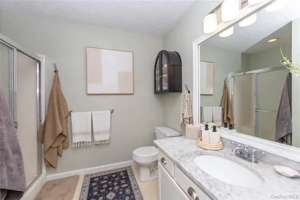 $3,000 | 3 Evergreen Way, Pawling, NY 12564