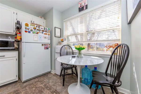 $3,000 | 3 Evergreen Way, Pawling, NY 12564